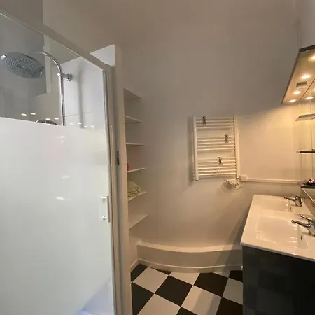 Appartement Lou Castelet, De Standing De 100m2, Proximite Du Centre-ville, Port Et Gare Tgv *